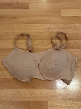 Seamless Nude T-Shirt Bralette by soma